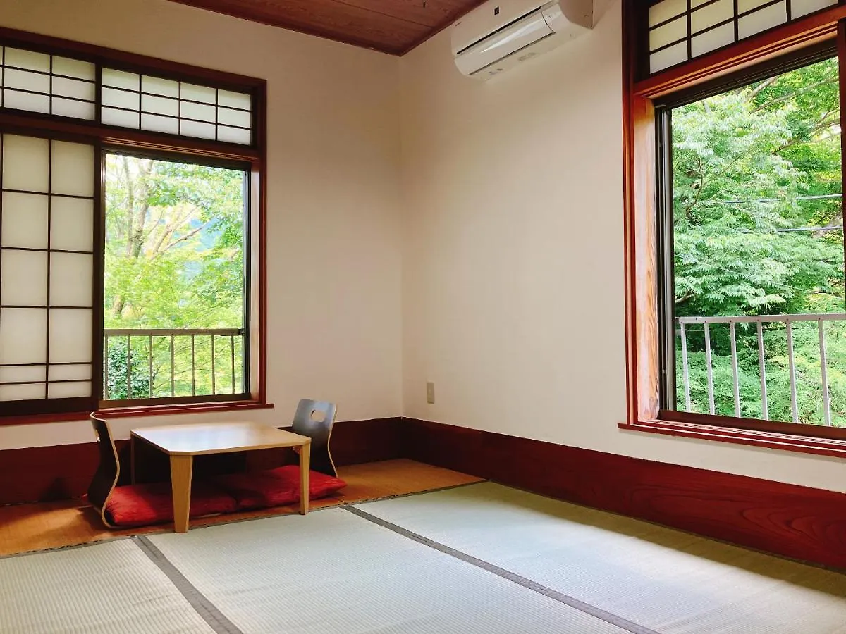 Hotel Yupoppo Hakone Japón